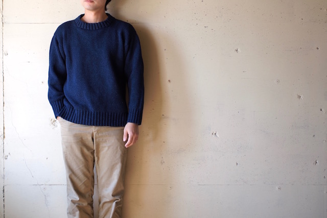 [DECK HAND] Indigo Cotton Crew Neck Sweater, Side Slit / Dark Indigo