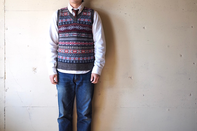 Jamieson's] Fair Isle V-Neck Knit Vest / Charcoal【UNCLE JOHN】通販