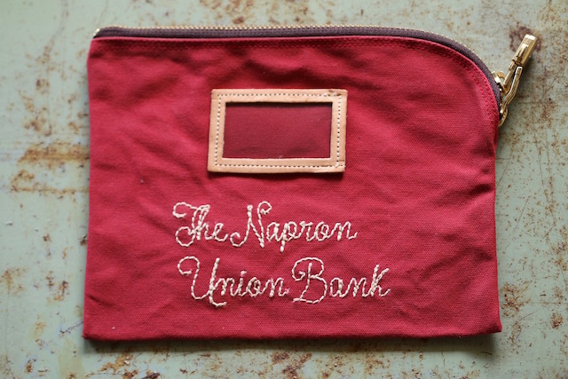 Napron Bank Bag (TB-PU01)-2